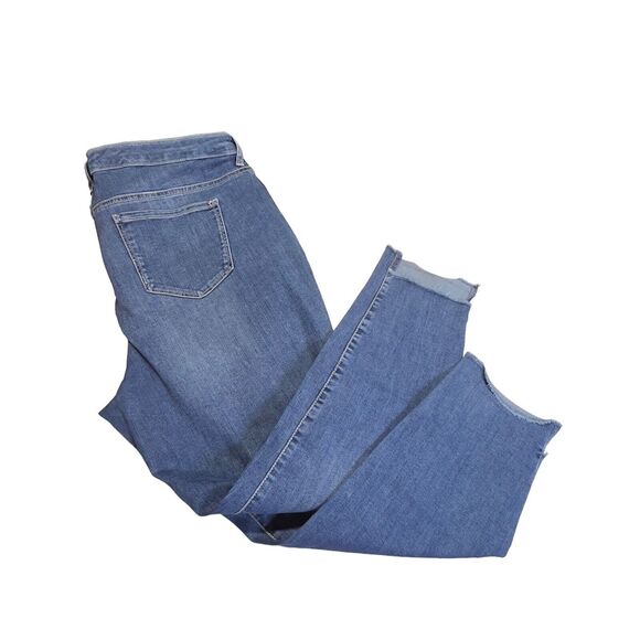 Crown & Ivy Jeans Womens Size 20 WR Curvy Skinny Distressed Ankle Pants Stretch - Picture 2 of 13